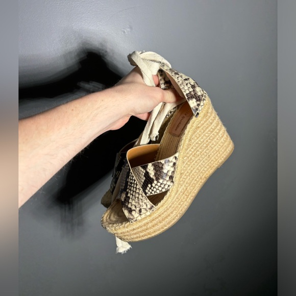 Tory Burch Selby Snake Print Espadrille Wedges Womens Size 8.5 - Picture 4 of 8